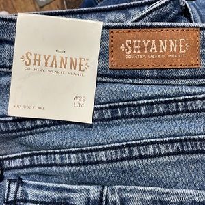 Shyanne Mid Rise Flare Jeans - Boot Barn